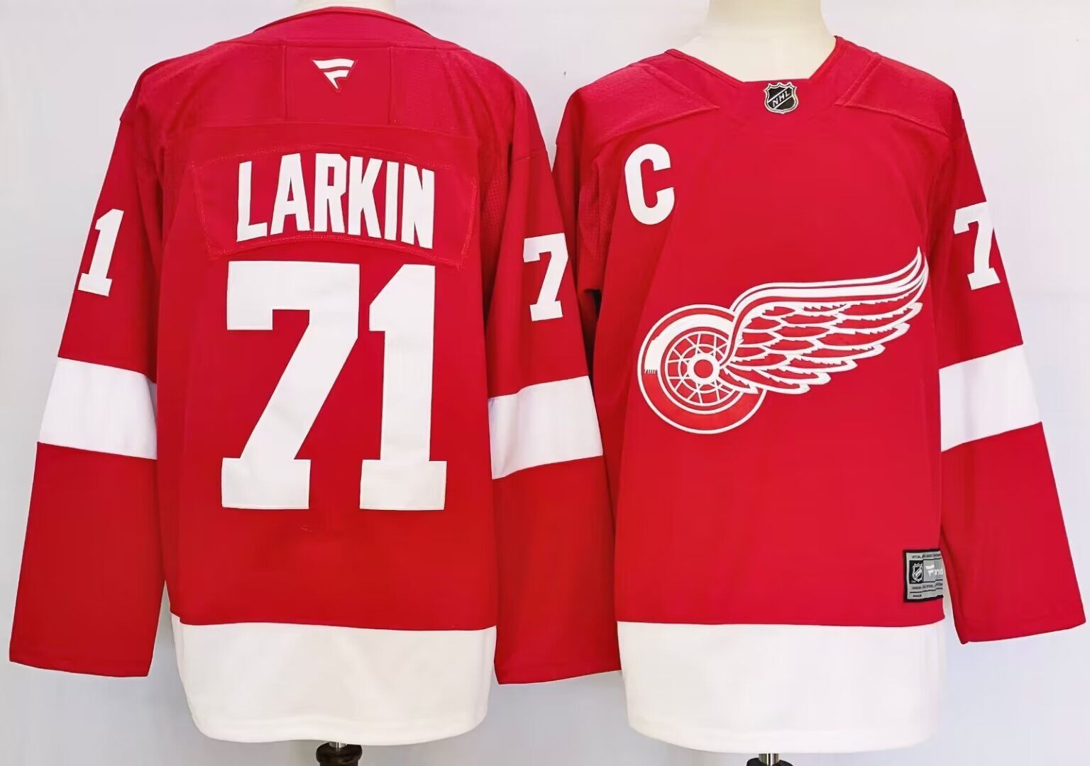2024 Adidas Detroit Red Wings #71 Larkin Red Home Authentic Women Stitched NHL Jersey->women nhl jersey->Women Jersey